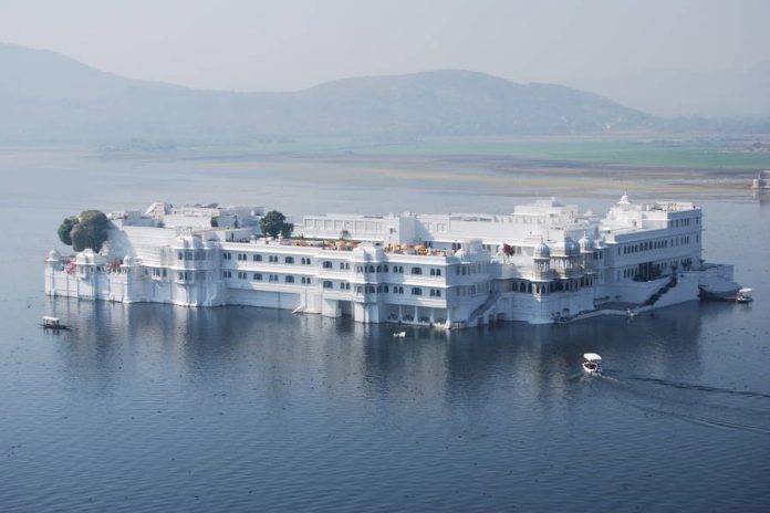 lake-palace