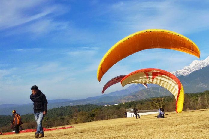 paragliding-in-india