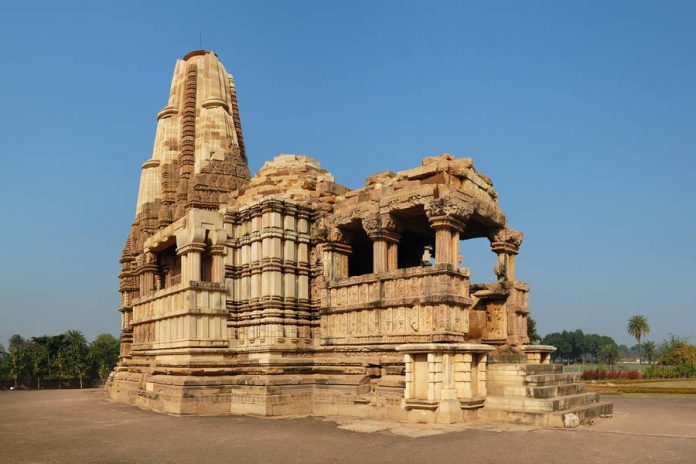 temples-of-khajuraho
